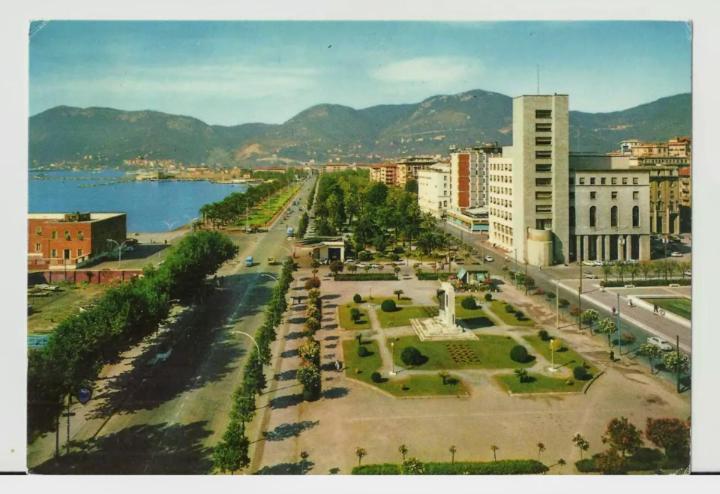 Appartamento Con Idromassaggio E Parcheggio Privato Gratuito,Strategico Per Le Cinque Terre E Golfo Dei Poeti La Spezia Exterior foto